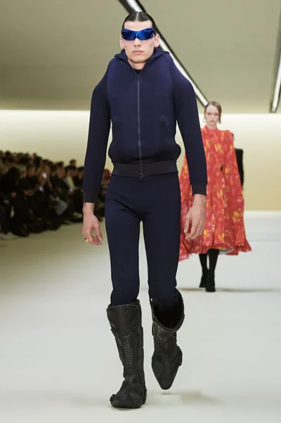 Look 34